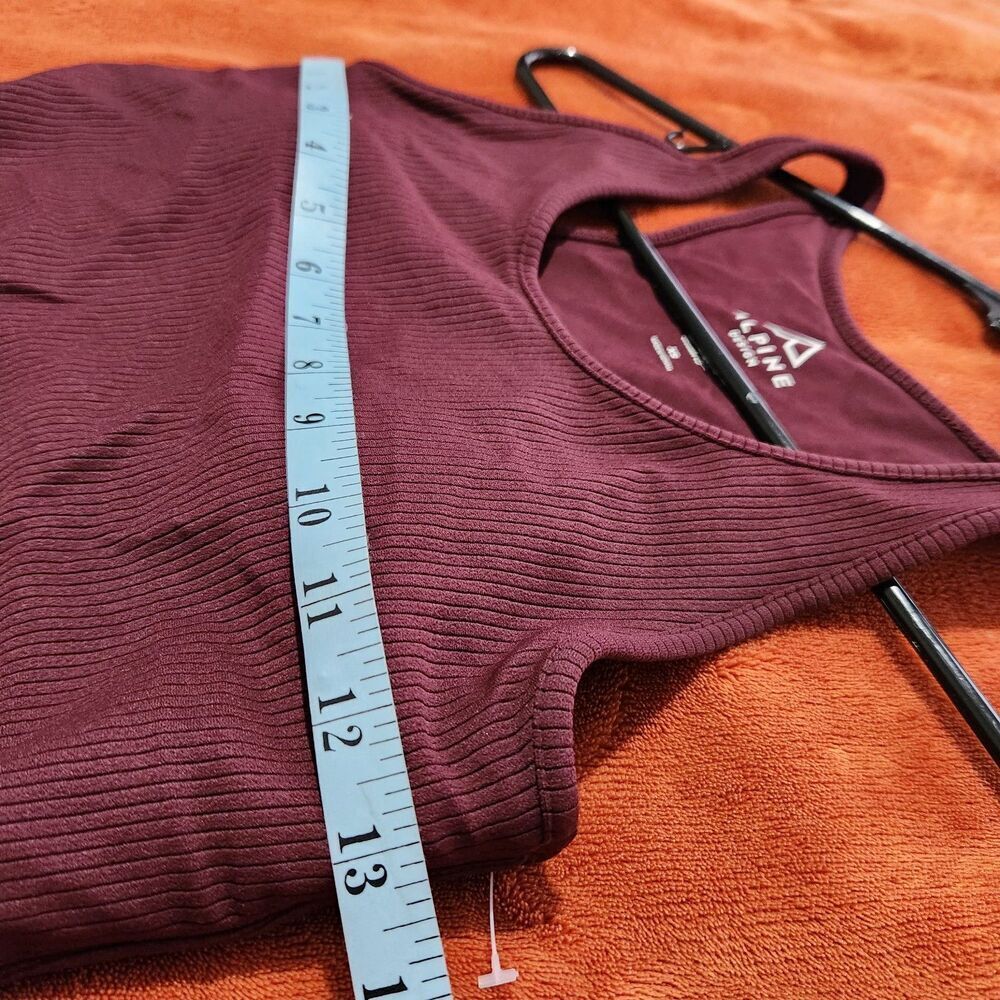 Alpine Tank Top Size XS Burgundy Color Sleeveless Removable Pads.  New - Picture 4 of 10